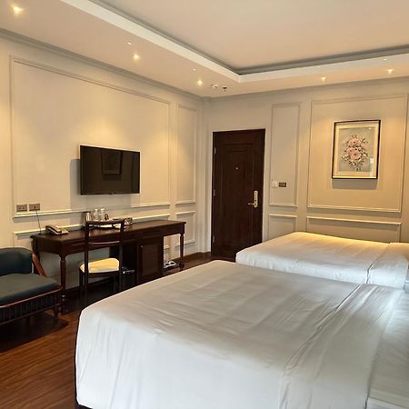 Salute Premium Hotel & Spa Hanoi Exterior photo