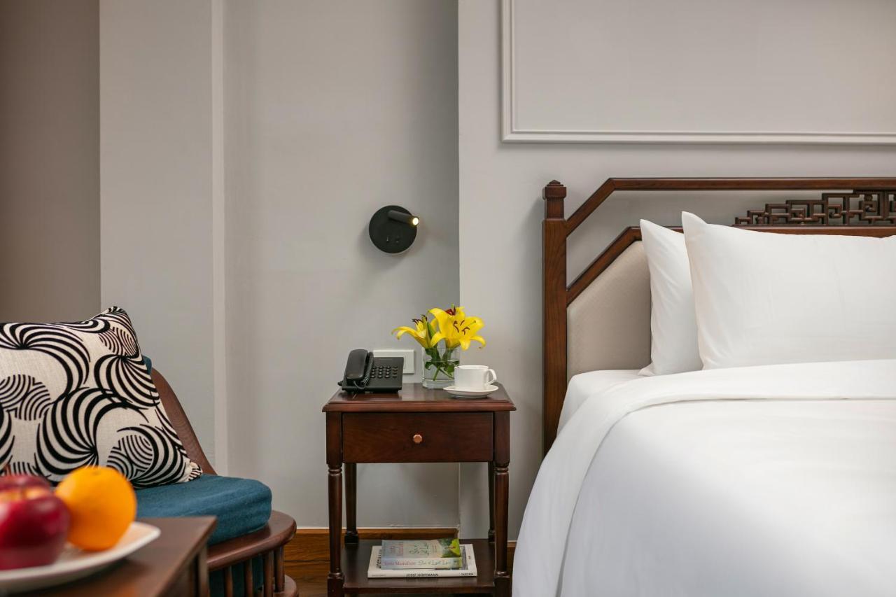 Salute Premium Hotel & Spa Hanoi Exterior photo