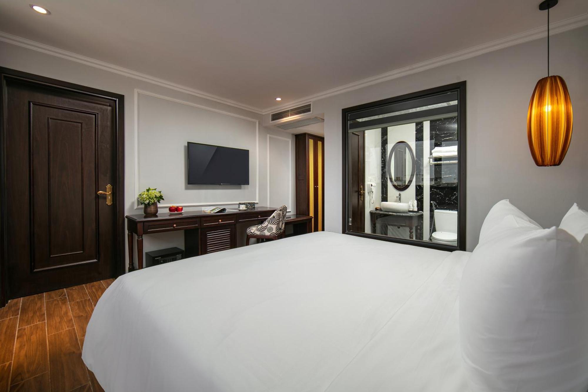 Salute Premium Hotel & Spa Hanoi Exterior photo